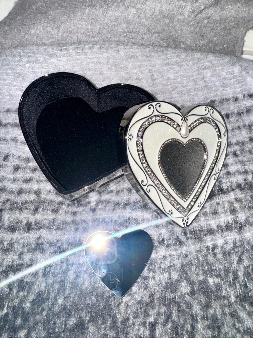 Brand New Things Remembered Silver and Black Heart Keepsake Box